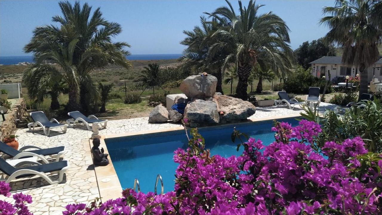 Bluemar Guest House Алмерия Екстериор снимка