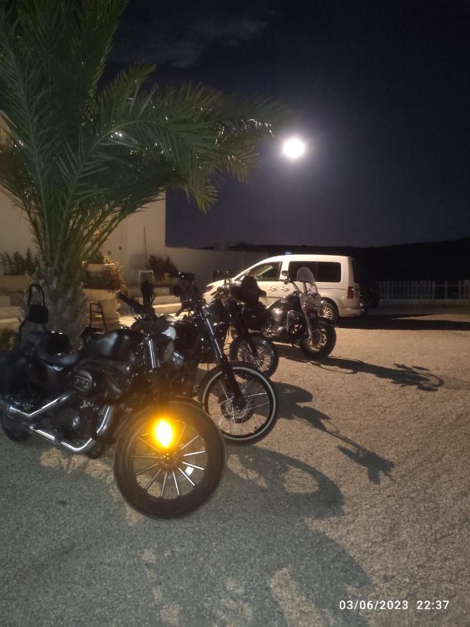 Bluemar Guest House Алмерия Екстериор снимка